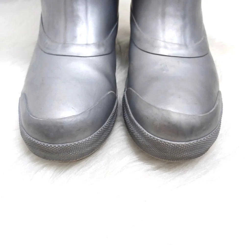 Ugg Australia Rare Snow Boots Silver Women's Size 6